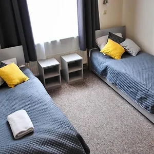 https://tdb-aparthotel.krakowhotelspoland.com